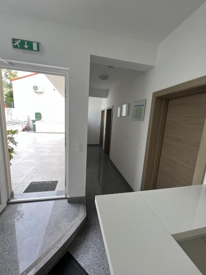 Apartments King Podstrana Exterior foto